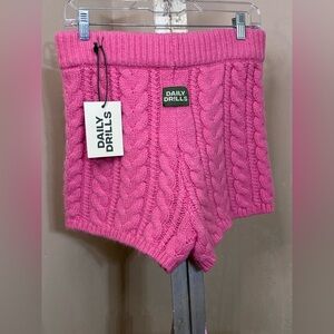 Daily Drills Vibrant Pink Cable Knitwear Sz XS/S